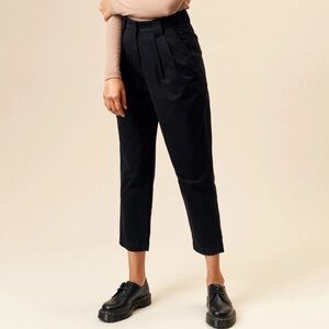KOTN Box Pleated Trousers in Black size 6 Cotton Chino Pants Cropped